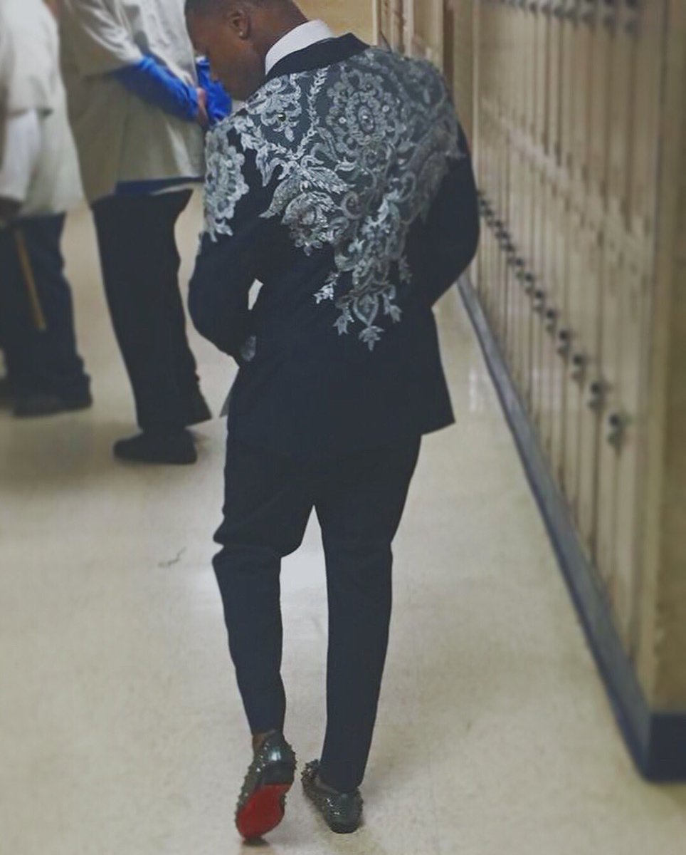 Erickshort9's tweet photo. 🗣Not even prom😂 , and still get best dress🤫💰
#4Ren👼🏾🗣 https://t.co/8owcxxk8jD