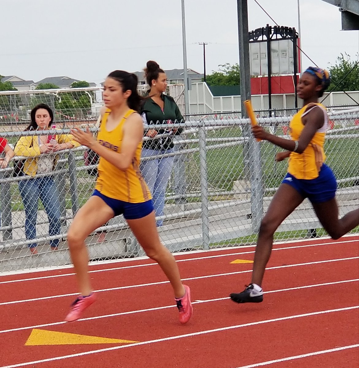 ClemensTrack's tweet photo. Congrats to the Lady Buffs who qualified for area last night at the District 27-6A Championships. https://t.co/QnoDgYUpzW