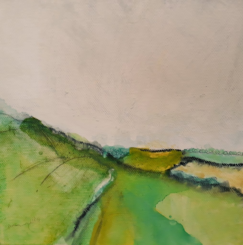 rholtom100's tweet photo. Loved this atmospheric Cley Hill  #Warminster picture by 11 year old Liberty H @BlackSwanArts #YoungOpen #art https://t.co/rkCL3lHHOQ