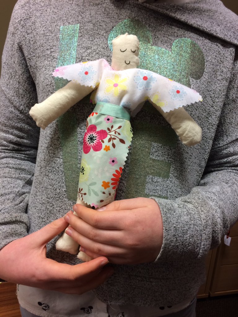 settlestories's tweet photo. Another beautiful dolly! #settlestoriesdoll #storyfest2018 #HLFYorkshire https://t.co/6xJCULQ9YR