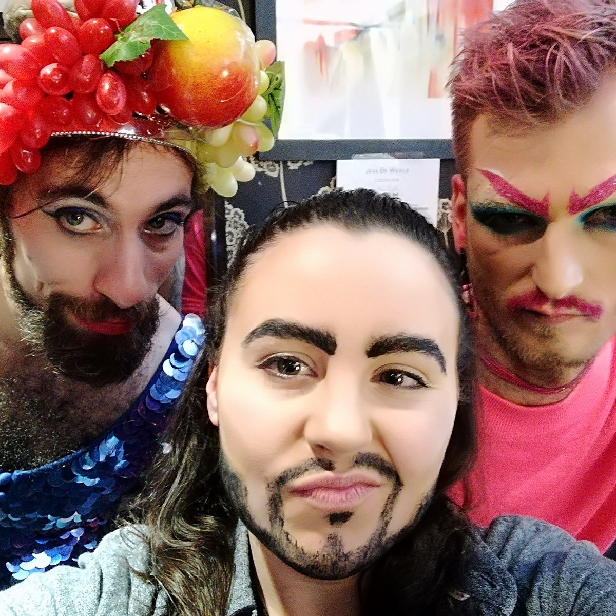 bethwhatcanido's tweet photo. Birthing #DanLoad with these pals at @sohotheatre #birthday #Drag #DragKing https://t.co/HiegCCZ1Dg