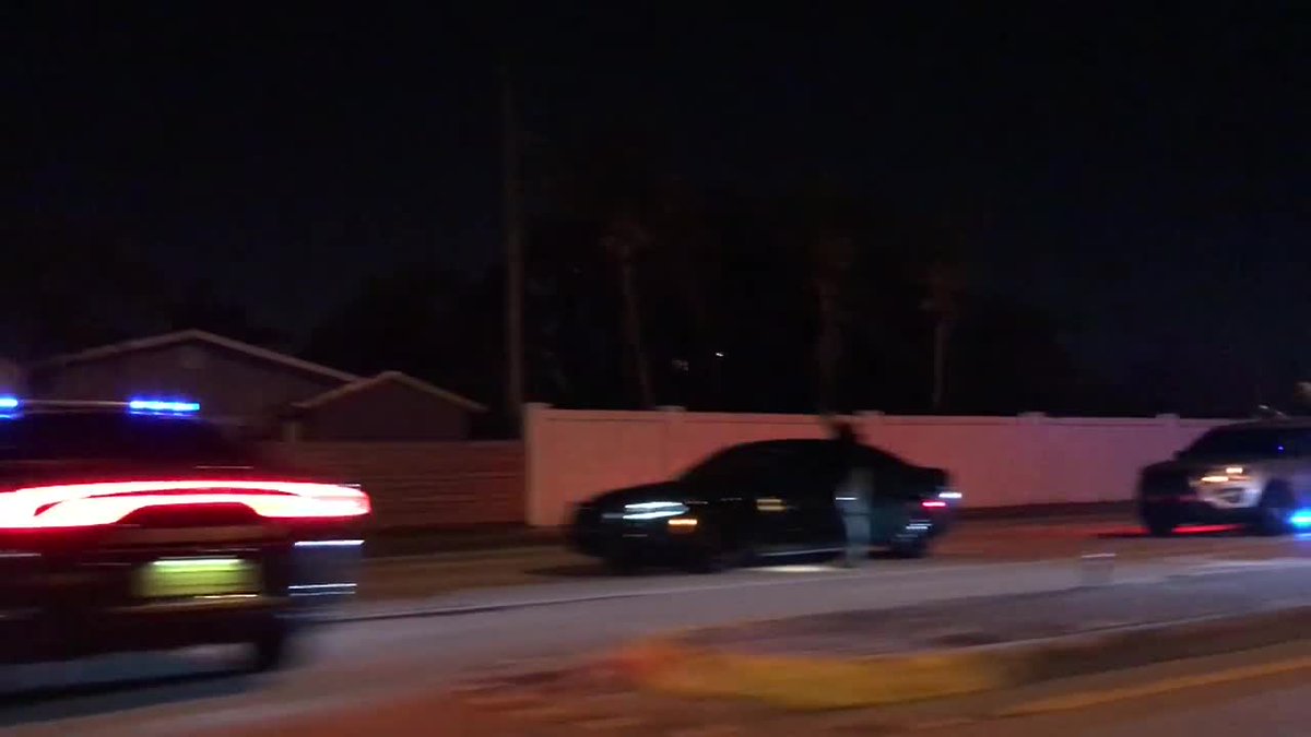 2 people riding scooter seriously hurt in Oakland Park crash bit.ly/2GEXwoV https://t.co/vlHbGOVFk5