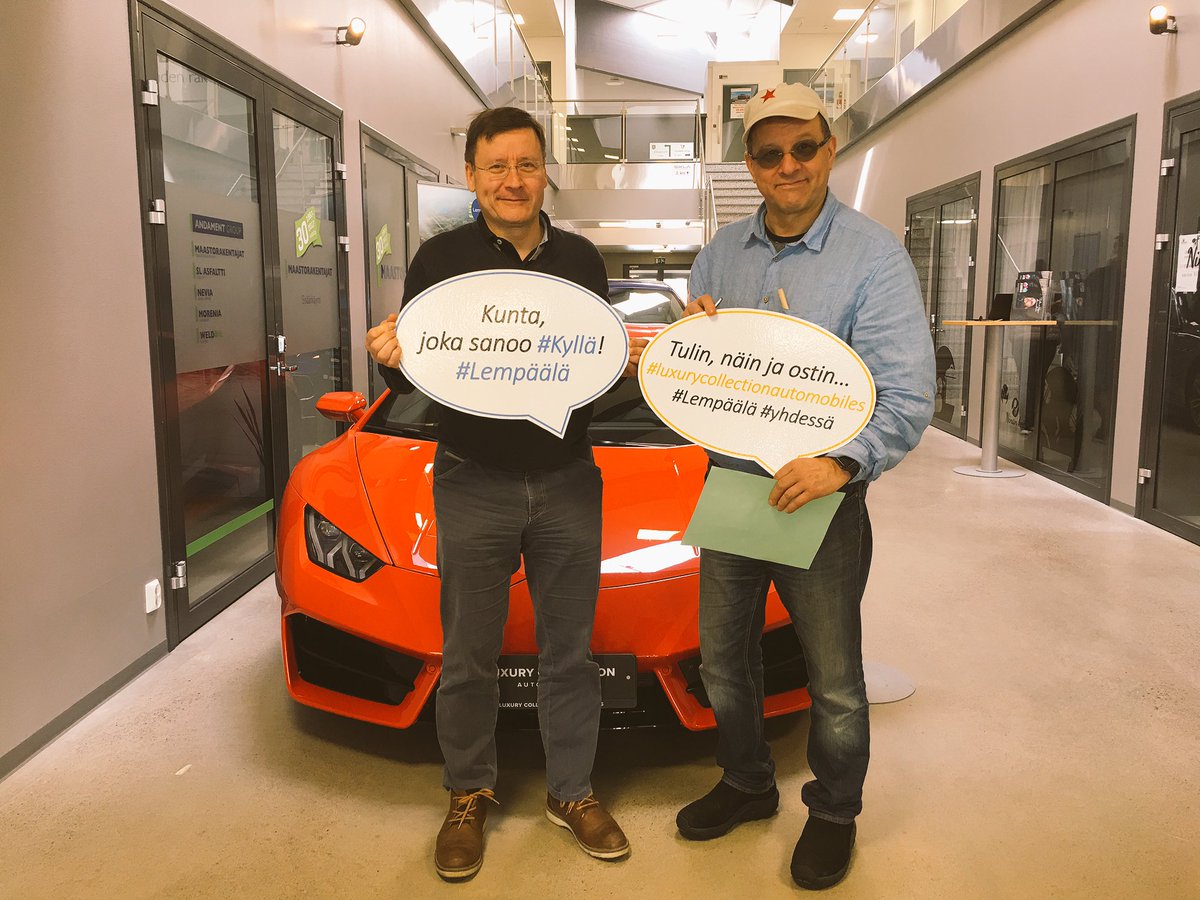 LempYrittajat's tweet photo. #Lempäälä'n yritysrastilla 4. iloista tunnelmaa #kyllä #yhdessä #yajot #tapahtuma #elämykset #luxurycollectionautomobiles https://t.co/l9wZqjLG2T