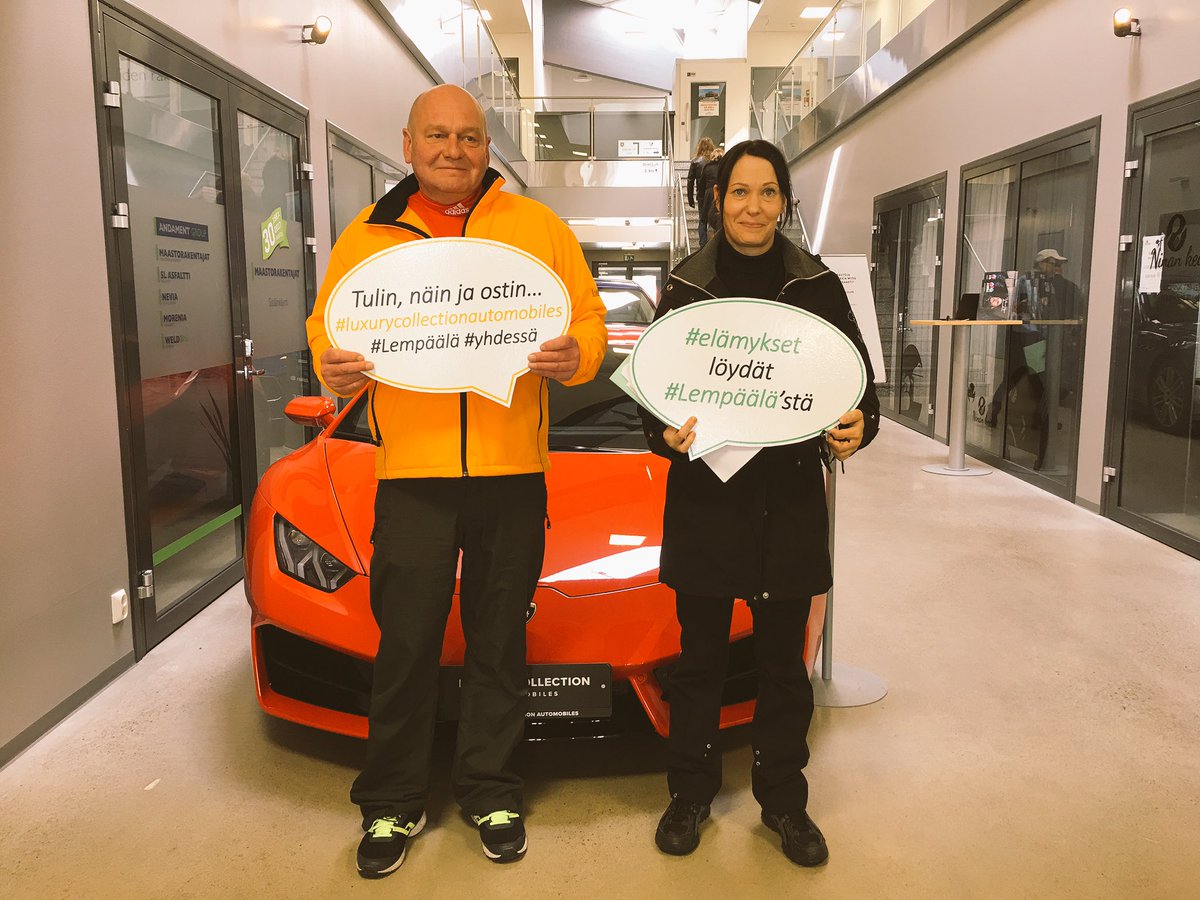 LempYrittajat's tweet photo. #Lempäälä'n yritysrastilla 4. iloista tunnelmaa #kyllä #yhdessä #yajot #tapahtuma #elämykset #luxurycollectionautomobiles https://t.co/l9wZqjLG2T