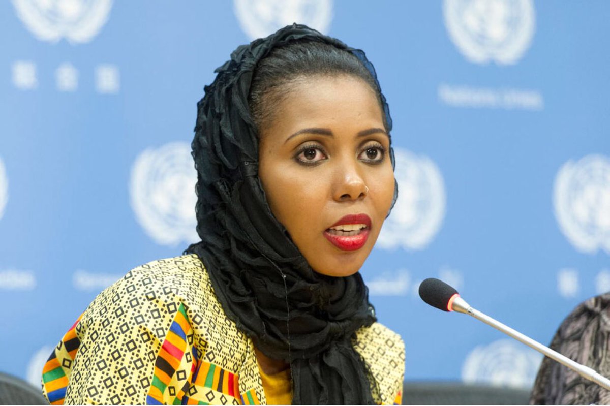 tariqahmadbt's tweet photo. 🇬🇲#CommonwealthCountdown fact of the day: #Gambia women’s rights campaigner against #FGM Jaha Dukureh has spearheaded campaigns, inspiring & empowering young women in The Gambia & around the world. Jaha has been nominated for a 2018 Nobel Peace Prize for her work https://t.co/ltpQhuNe5D