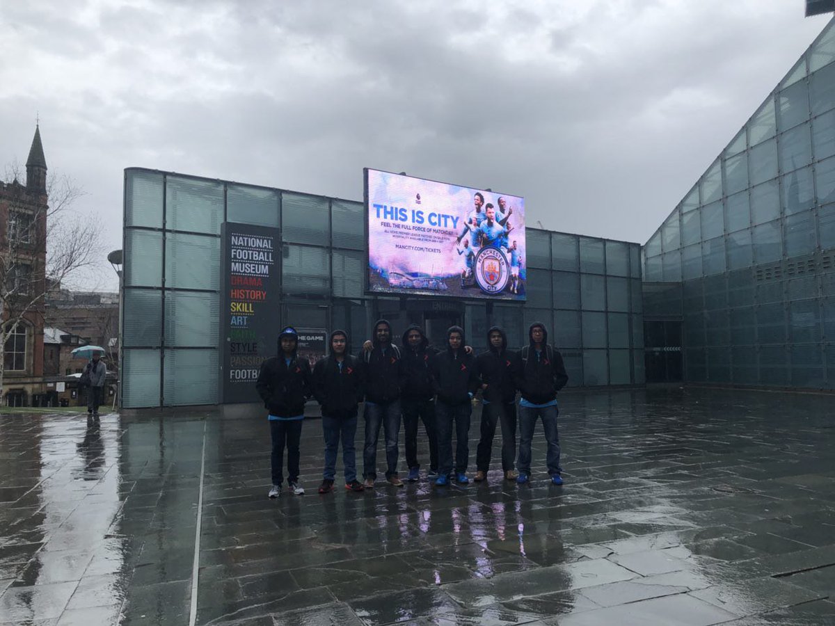 DuniaSukan's tweet photo. Para pemenang #DashingGoesManchester melawat National Football museum di Manchester.
#DashingGoesManchester 
#DuniaSukanXDashing 
#DSTroopers https://t.co/tqlC8fI889