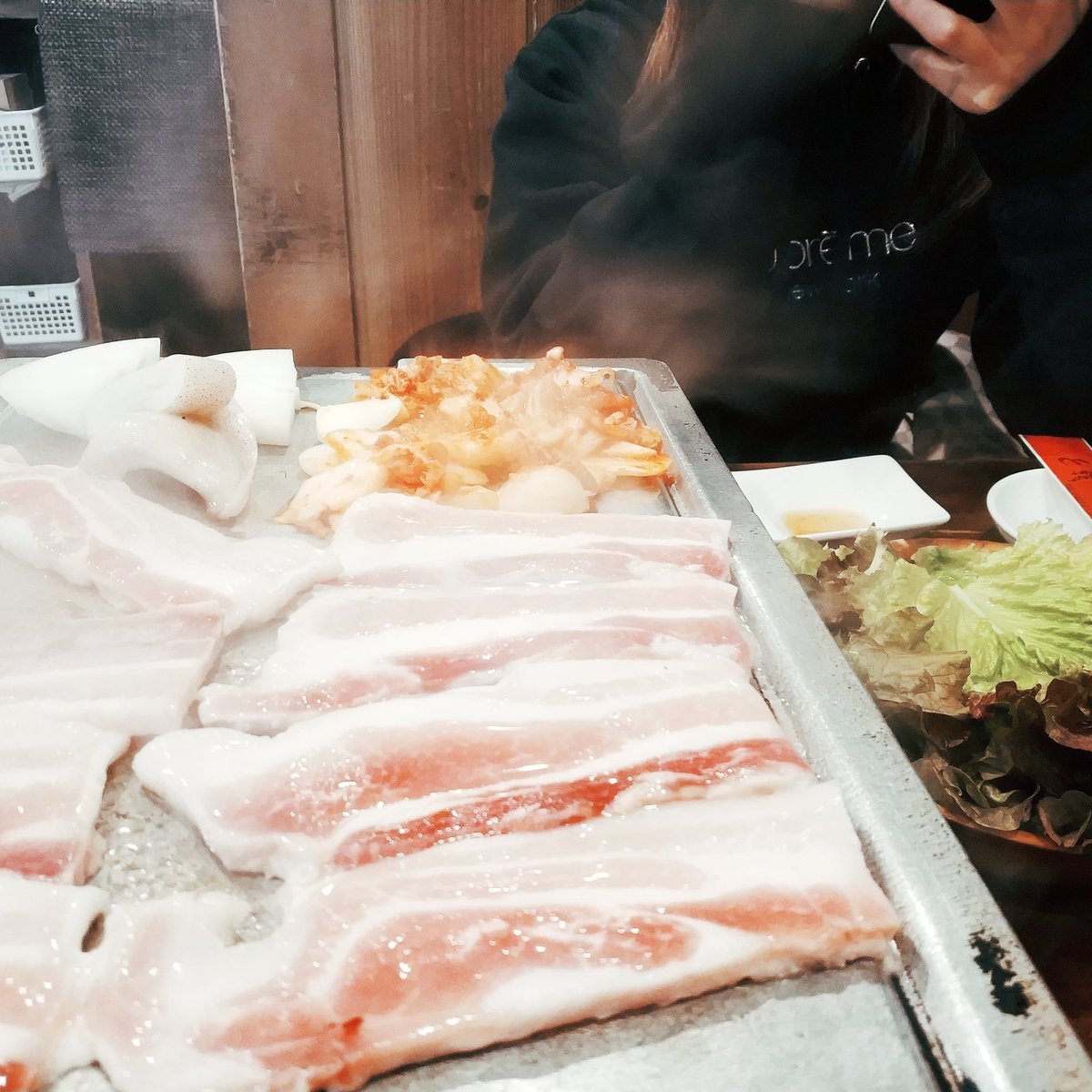 おとぎ Pa Twitter 女の子とご飯来てることを匂わせたい奴が載せる写真の真似