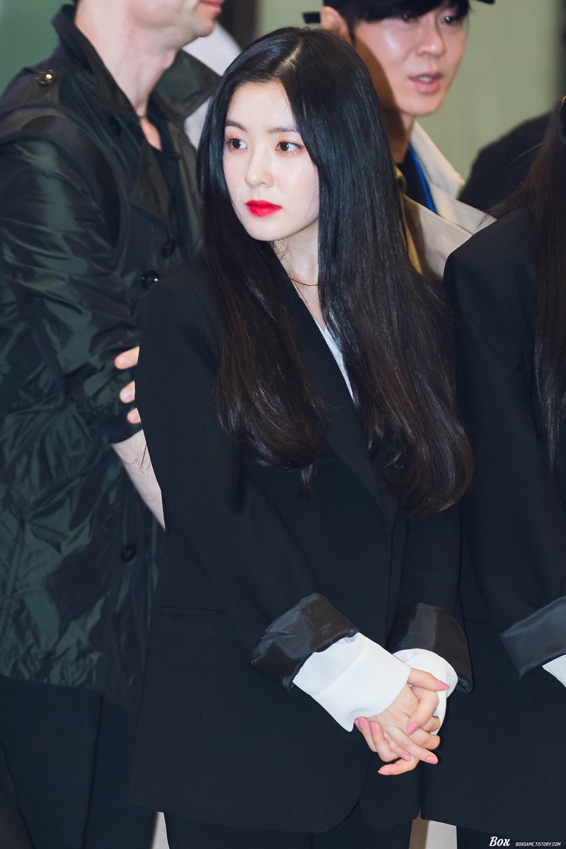 170105 Mbc Site Update For Music Core Year End Special 161224 Red Velvet Irene Velvet Fashion Red Velvet