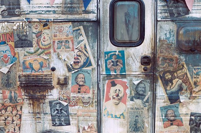 hamid's tweet image. Don’t go inside. Found at @dreamlandmargate - shot on Kodak Vision 500T 35mm film on my Canon A-1 with a 55mm 1.2L lens. Processed in my #OutofScope lab. #35mmfilmphotography #35mm #analog #analogphotography ift.tt/2GFsgGx