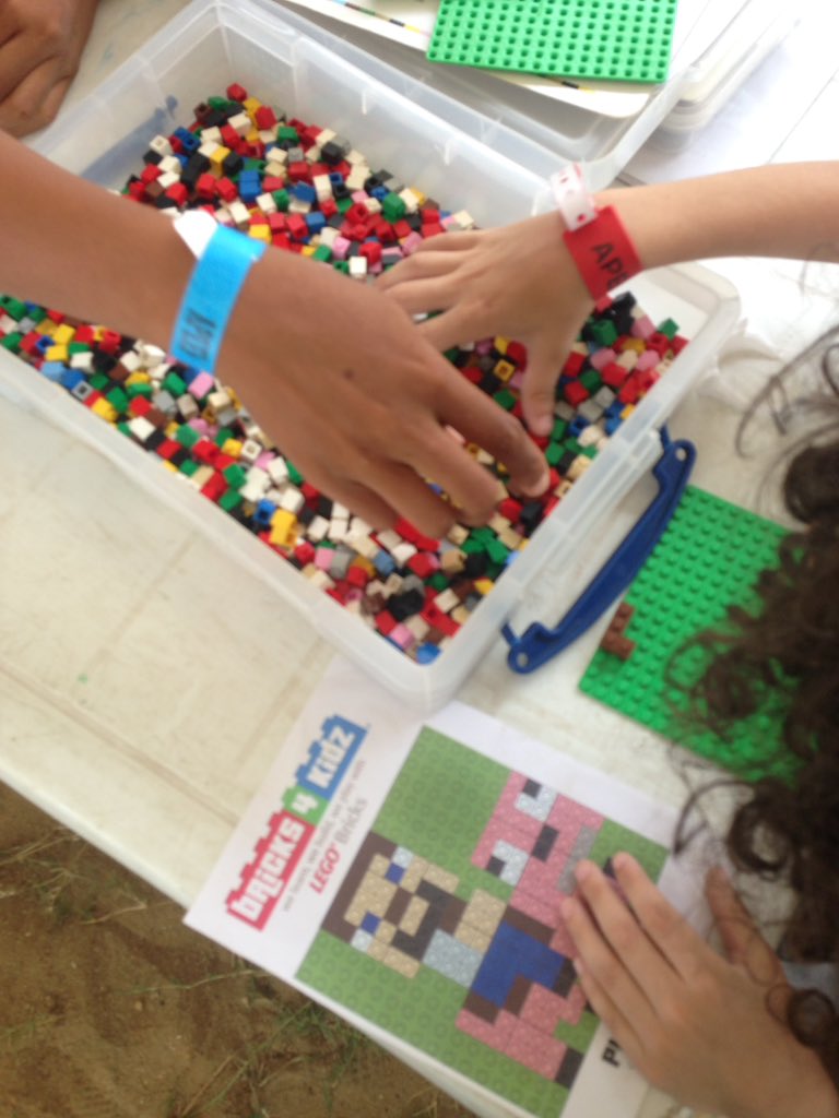 lflplagos's tweet photo. Fun All the day! @bricks4kidznigeria #lego #funday #apeef #excellence #lagos @lflplagos https://t.co/PJYM2Nsqhu