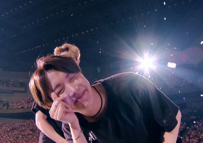 myhobi♡ tweet media
