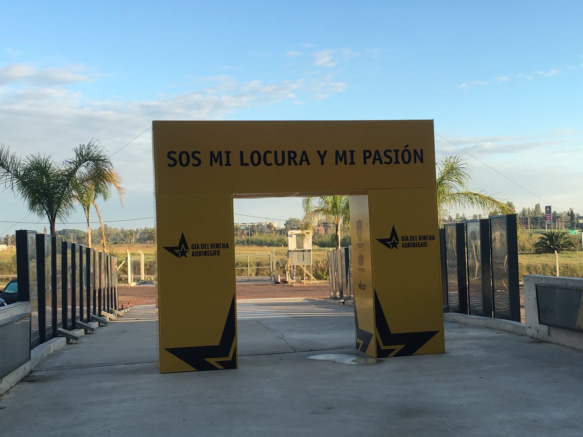 Campeón del Siglo tweet media