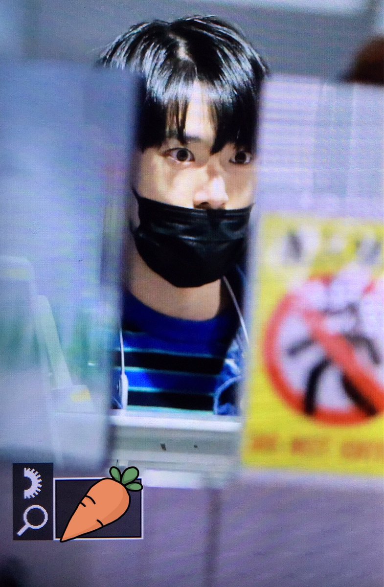 Carrot_DY's tweet photo. #NCT127 #도영 #DOYOUNG
180407 KIX 출발 https://t.co/7sS0jfpBoR