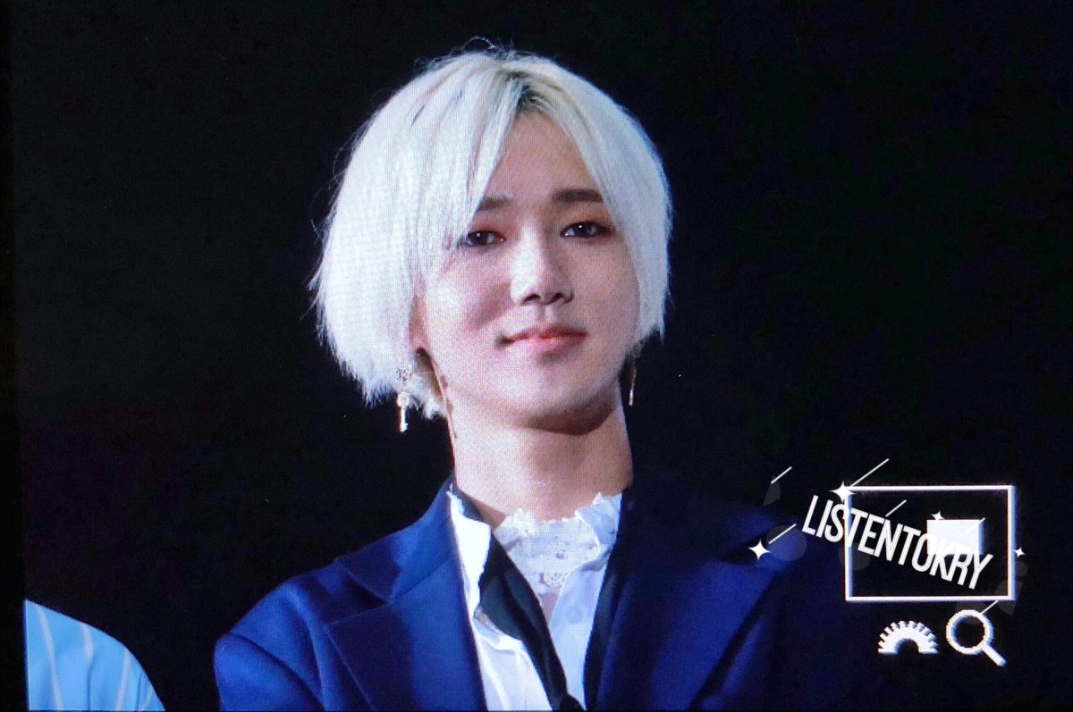 listentokry's tweet photo. 180406 #SMTOWNINDUBAI #Yesung @shfly3424 😍😍😍 https://t.co/HUpuhx50ym