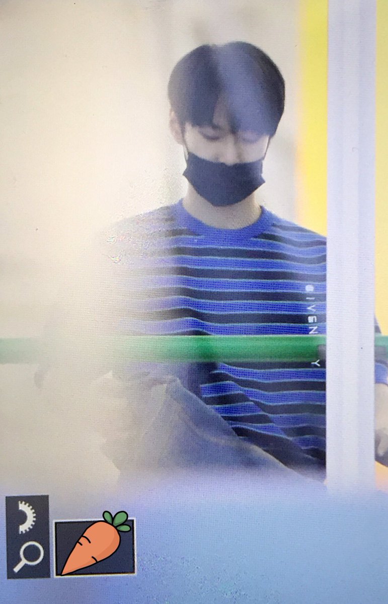 Carrot_DY's tweet photo. #NCT127 #도영 #DOYOUNG
180407 KIX 출발 https://t.co/LwWIO1UQnn