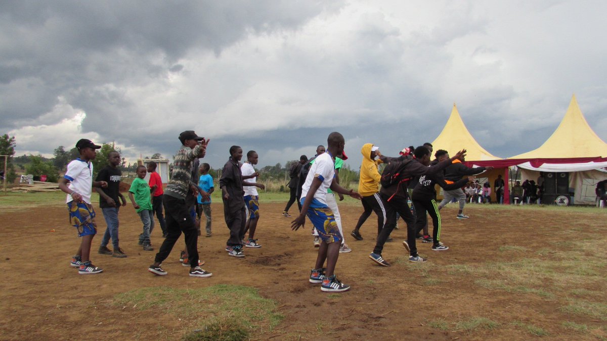 maxivanKE's tweet photo. #TwendeTumaini #JengaVijana 
@mckiptabut
@denrahme
@fabwilfdn
@maxivanke
@Gasheri
@joan_wangui
@wanyama_joan
@kagna
@eugenemuchai
@cypress_outlook
@djwarship
@swagsoundeventltd
@nicholas_arunga
it is fuuunn as we said it will be https://t.co/eGl7ZjzrkL
