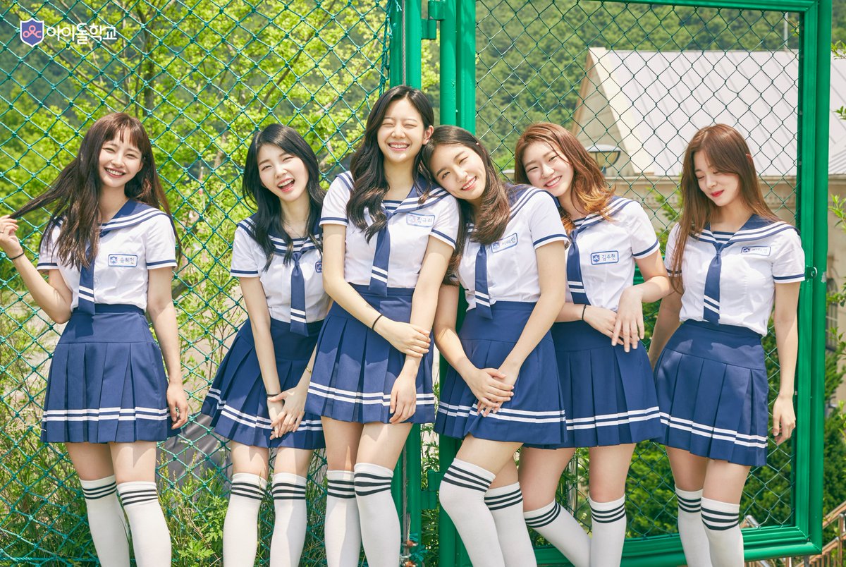 Lussapedersen メモ 韓国で放送されている番組 Mnetアイドル学校 メンバーたちの制服は セーラー服タイプじゃないですか 韓国って政策的にセーラー服を排除した歴史がありますが やはり個人レベルではそのデザインの可愛らしさへの羨望は続い