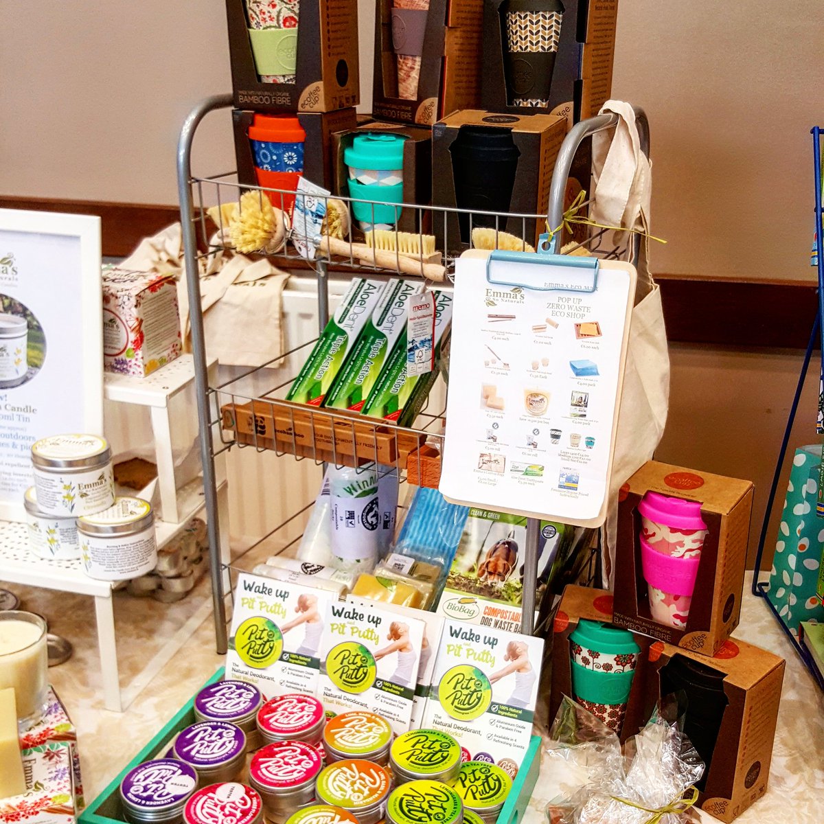 EmmasSoNaturals's tweet photo. Our #zerowaste #popup #ecomart at @CottageMktDrog alongside our full eco-soy candle and handmade soap range. We're here from 11-4 #LouthChat https://t.co/gkxTGuz83F