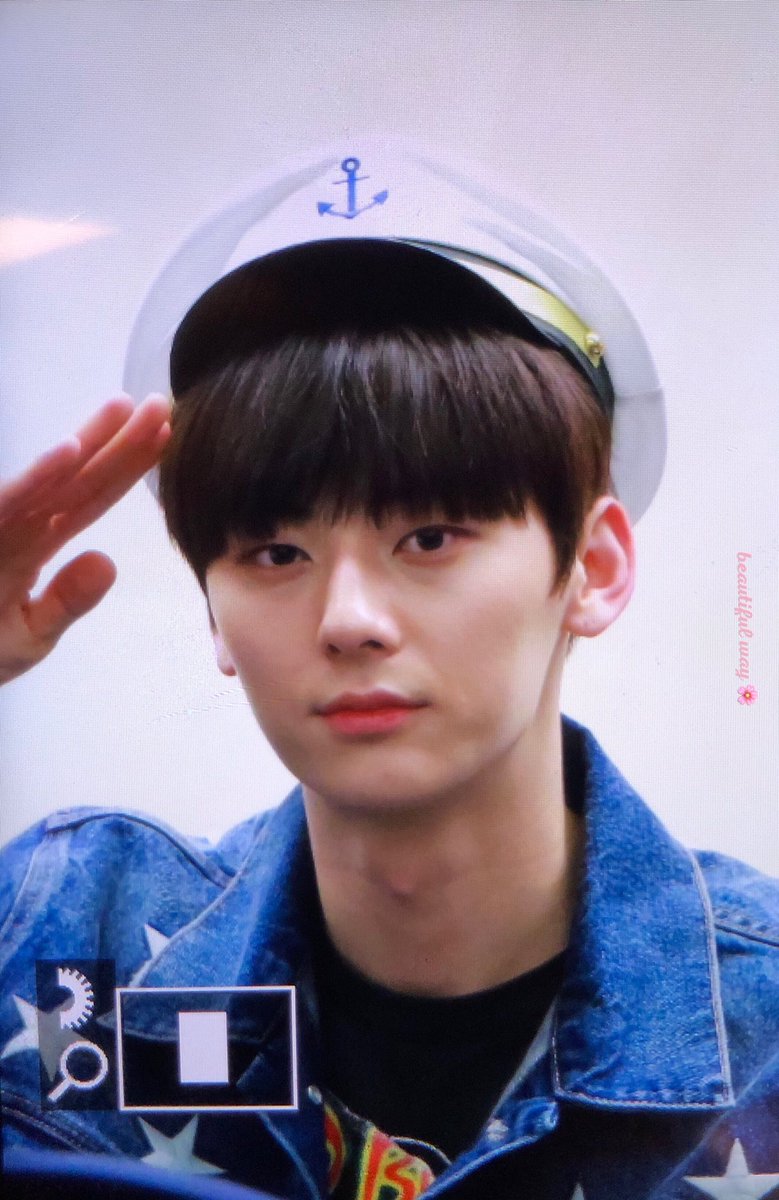 btfway_mh's tweet photo. 180407 #황민현 
으엉 ㅠㅠㅠㅠㅠ 멋있다 ㅠㅠㅠ https://t.co/CWwTvLMhhh
