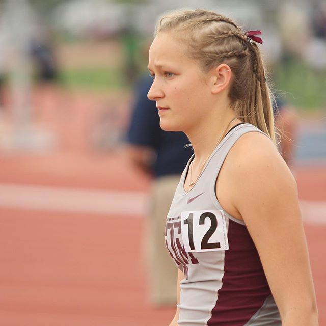 tpurifoy's tweet photo. Another Saturday...another road trip to watch one of my favorite athletes compete! @kyliepurifoy #gigem #gofast #pickemupputemdown https://t.co/ylaU7m8ath