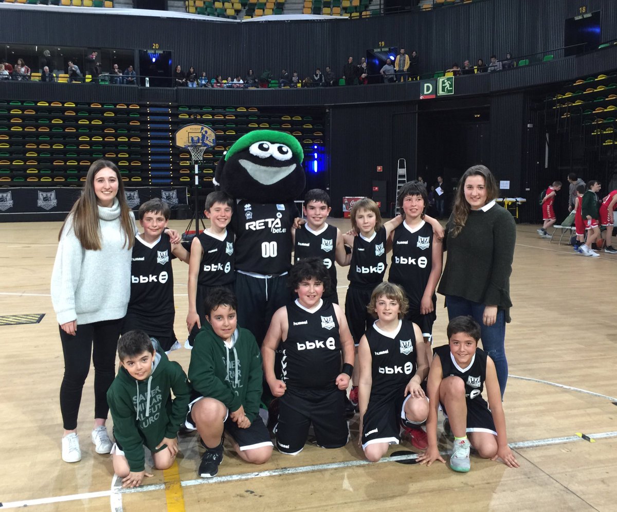 _BBKup's tweet photo. ¡Gernika ganador en mini masculina! 

@MaristakBilbao 25
Gernika                 30

#bbkup18 https://t.co/ZHLwUGdaRJ
