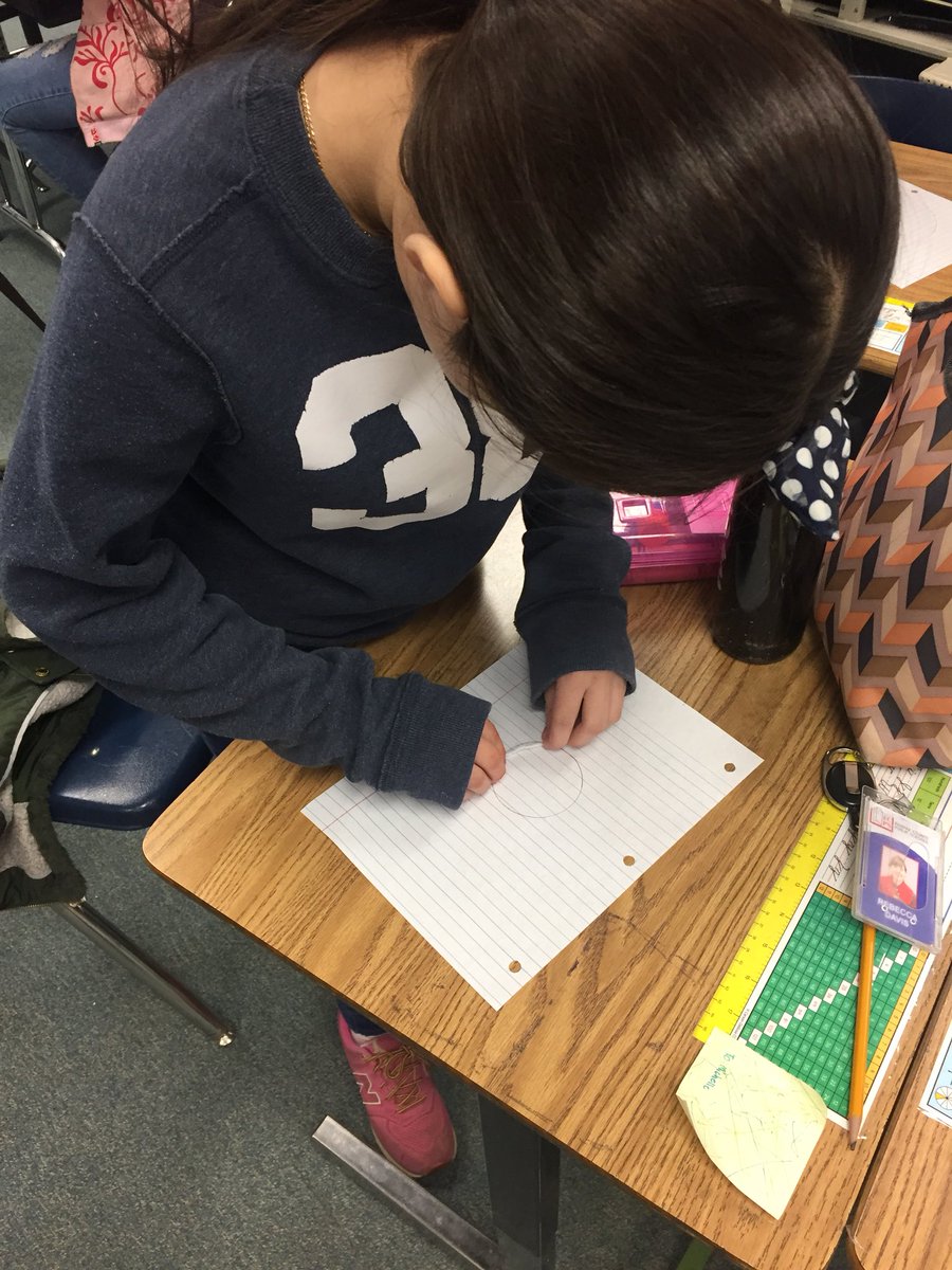 MsDavisMath17's tweet image. Pairs of students from @msveenstra5 ‘s class use yarn to calculate the relationship between the diameter and circumference of a circle before coming to a class consensus.