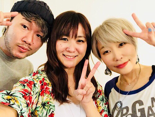 NakajimaYukino's tweet photo. 「春色のうた旅 2018」大阪公演、終了しましたぁ😆✨
お越し下さったみなさま、ありがとうございました😊‼️
大阪のみなさんのエネルギーを、沢山いただきました‼️
ありがとうだよ☺️✨
またね！！ https://t.co/xxvLhp6jGt