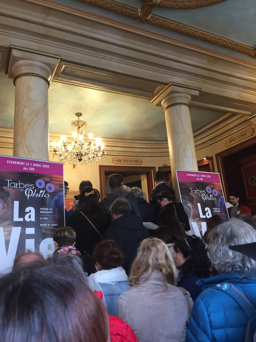 PsyUrg's tweet photo. #TarbesEnPhilo C'est parti! @aureliendevill7 @Faurebertrand #CestComplet https://t.co/vLNdDJlOcy