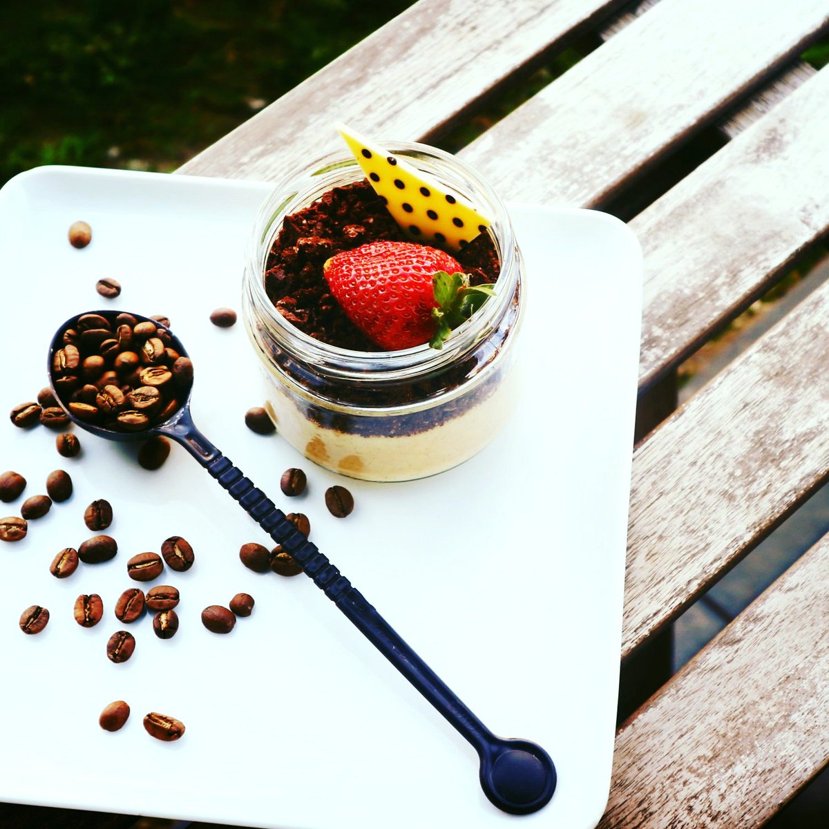 Coffee Lab'da haftasonu tatları bambaşka! Meyveli Kup yanına bir de taze kavrulmuş filtre kahve ekle, hafta sonu lezzetinini kendinle beraber  3'e katla, katla, katla...

#coffeetime #kahvezamanı #meyvelikup #coffeeshop #tatlı #coffeebreak #tunalı #balgat #kızılay #polatlı