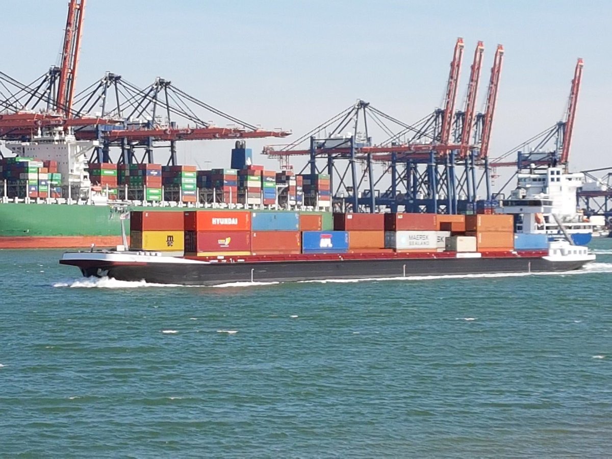 Factotum <a href="/PortOfRotterdam/">Port of Rotterdam Authority</a> #shipping #containers over #theblueroad #inlandshipping #binnenvaart