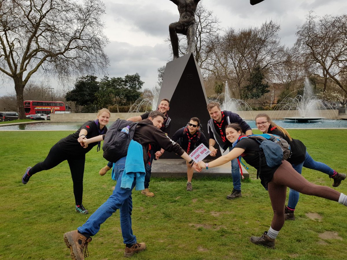 a_jackson2's tweet photo. Marble Arch ballerinas #mr18pen 190 #queensway #monrun18 #monopolyrun https://t.co/pVAGicif7t