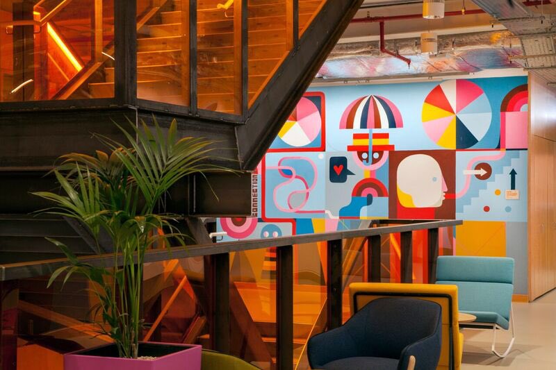 Dodeshillinglaw's tweet image. Last year I painted some walls for the @fbairprogram (facebook artist in residence program) at their new head office in London. Photos by @joannadudderidge #davidshillinglaw #fbair #fbairprogram