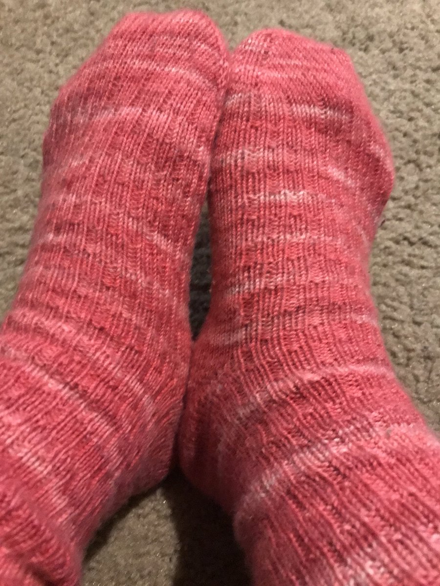 PurlingDervish's tweet photo. Keeping warm with these beauties from @Iammo_25  37F with steady winds. #txwx #thisisnotwinter #5k #what5k #Iamstayingwarminstead https://t.co/Or4fRoewPd