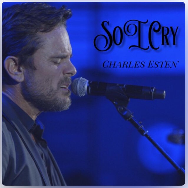 curlsywhirl's tweet photo. @tessadebergh @CharlesEsten @SaraNesti84 @ccyankeechick82 @Jenileeann @LexioftheDSC @AshleyGloria @jessclaybourne @mahondc @itsmckennak I woke up to snow. #SoICry https://t.co/75uLqfXWpt