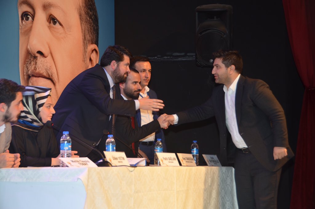 akgnccekmekoy's tweet photo. 3. Olağan İlçe Gençlik Kolları Kongremizde İlçe Başkanımız Sn. @salihkirici selamlama konuşmasını gerçekleştiriyor. @ridvan_bural https://t.co/QTtk3sNO78