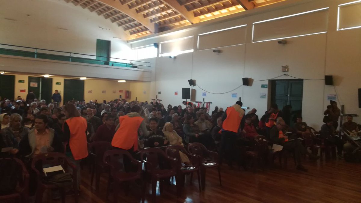 VicariadelMaipo's tweet photo. Comprometámonos con el #BuenTrato
 #AsambleaZonal #VicariadelMaipo #XSínodo #CongresoEucarístico
#Fco18 https://t.co/GSXq5aWBvf
