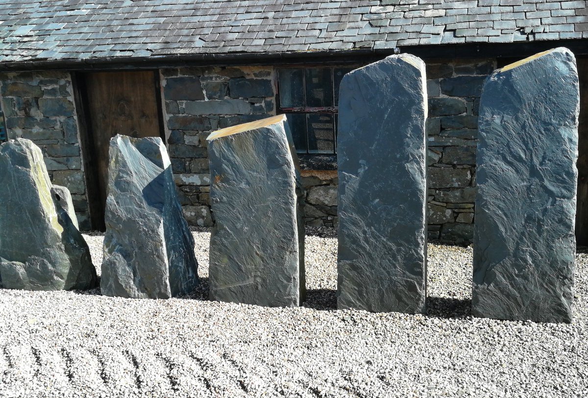 wswaterfeatures's tweet photo. Sunβs out slateβs out #slate #waterfeature #garden #gardendesign #landscaping #relaxing #timeout #featurestone #stonegeek https://t.co/5N4HegMKvS