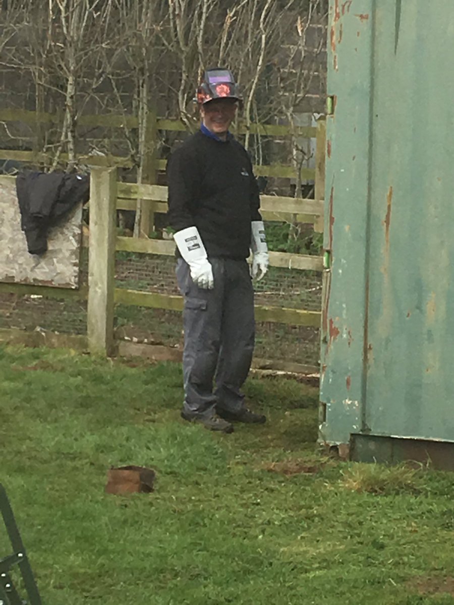 cjbarrington1's tweet photo. @natwest cricket force in full swing at @NorthNewtonCC #clublegends https://t.co/Vt8ZSuzay5