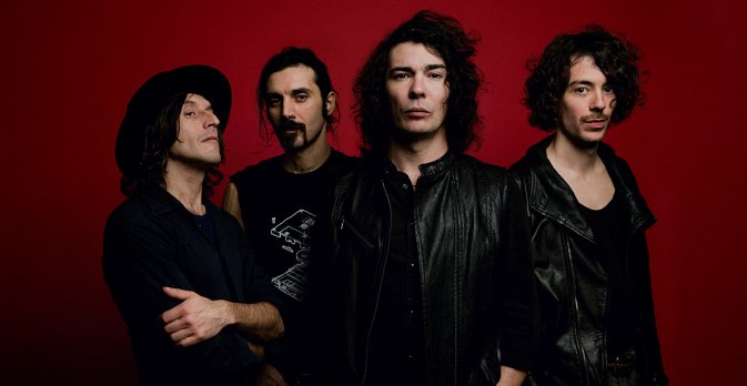 The Zen Circus in concerto per #Radio2Live!

Stasera #7aprile ON AIR dalle 22.00 e in diretta video su Facebook.
Accendi la radio su >> bit.ly/Radio2ONAIR