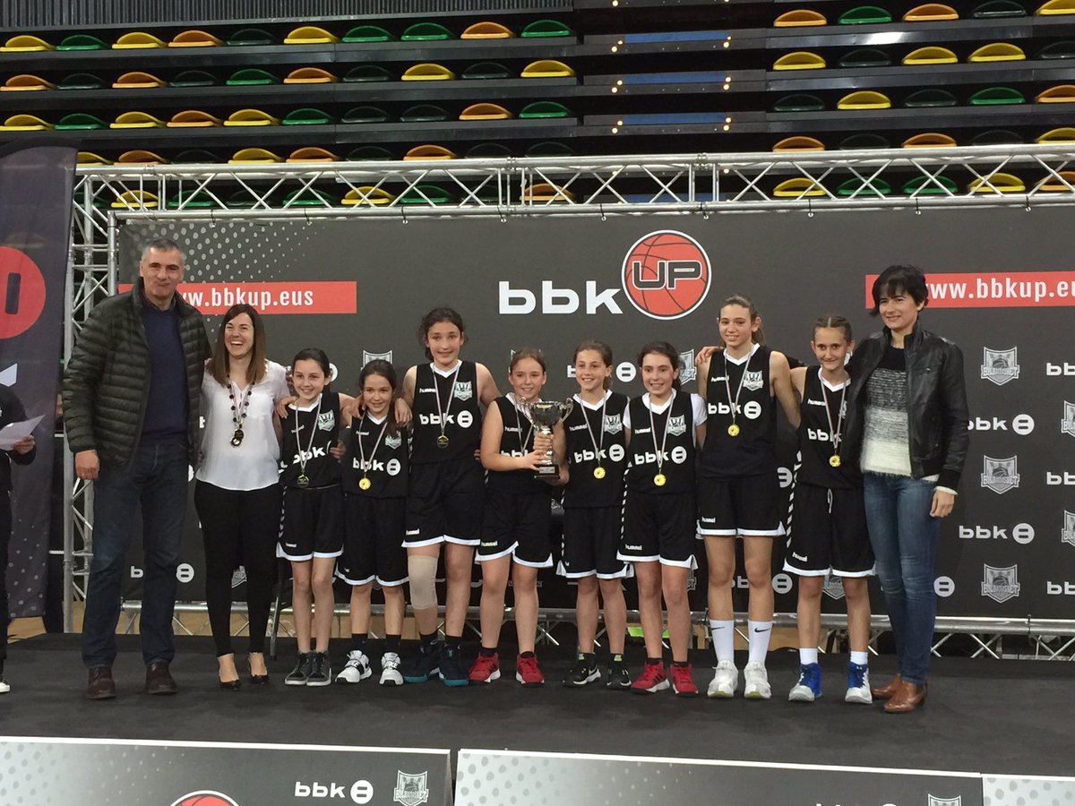 _BBKup's tweet photo. En la categoría mini femenina @GKesb A se ha impuesto a Gernika B. Zorionak! #bbkup18 https://t.co/tBuoor8fdI