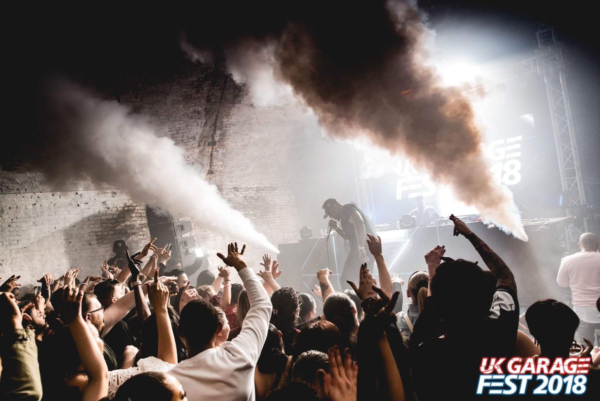 DappzMusic's tweet photo. Lights, camera, action ... #Dappz https://t.co/WzuRccT8Zk