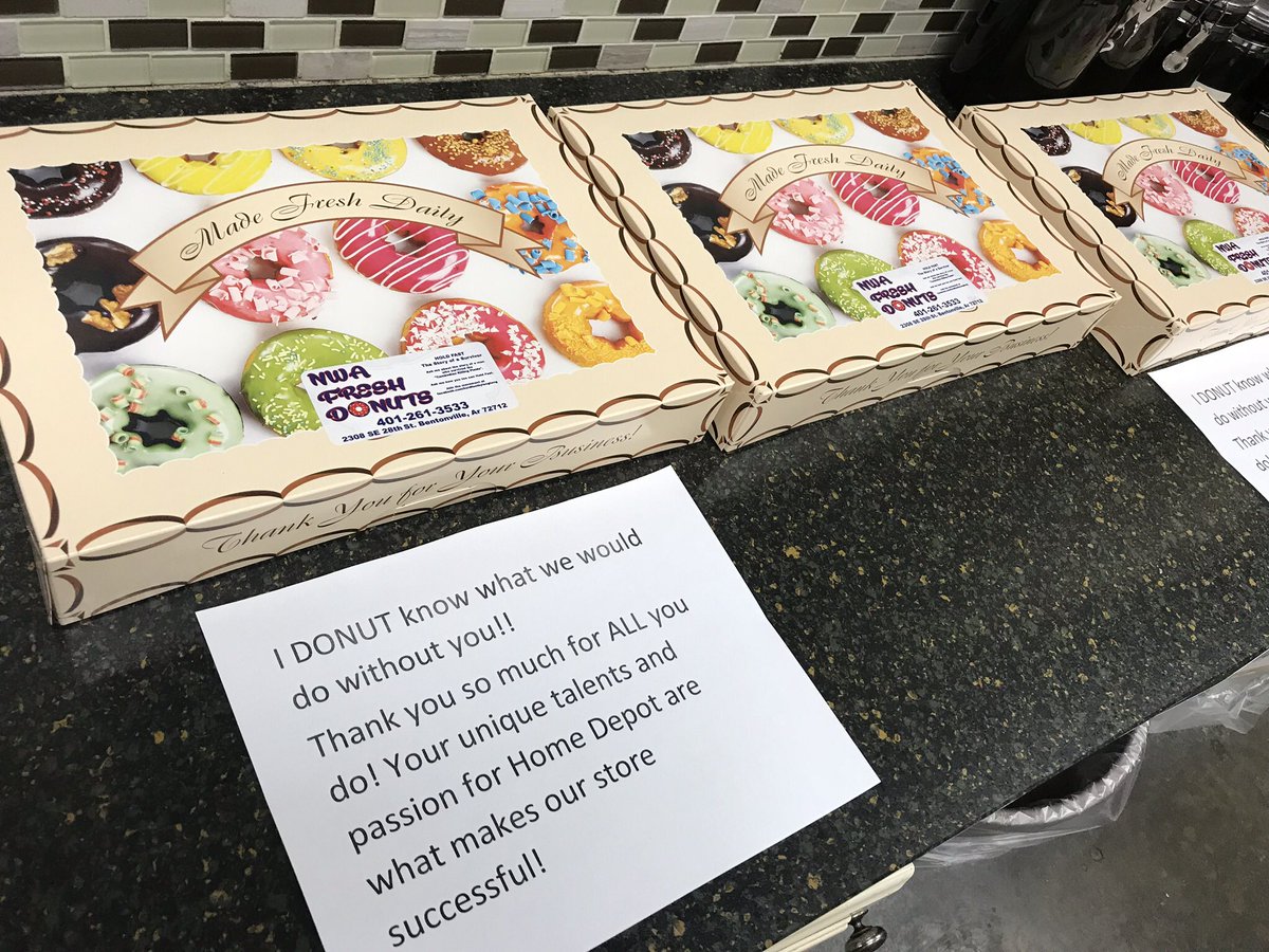 GandySteven's tweet photo. Starting this icy ❄️ cold morning with some appreciation for our AMAZING associates! We couldn’t do it without them! 👏🏼😁 #Team8445 #SWBEST https://t.co/FGa0mJXzxF
