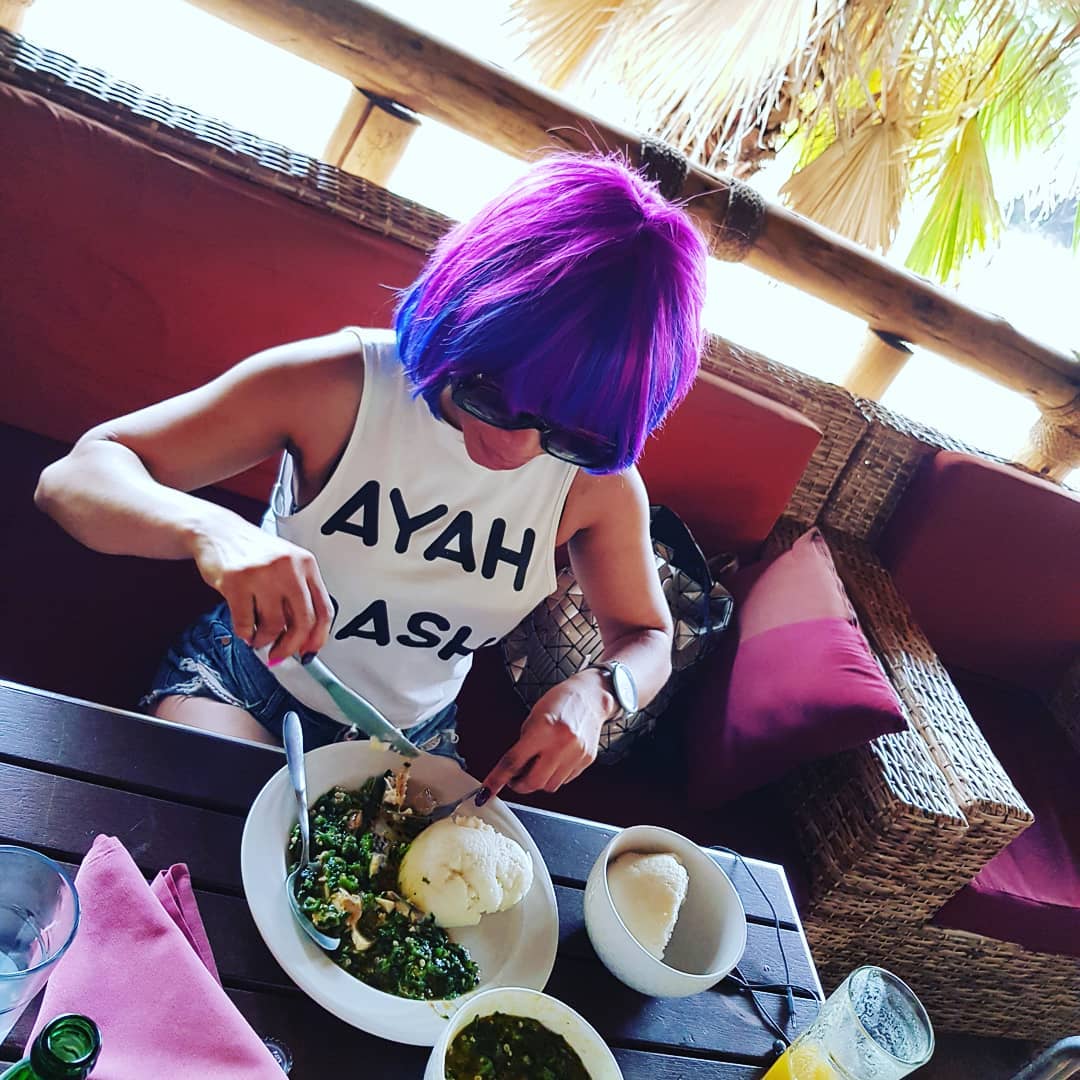 ayahnashCM's tweet photo. Lunch time here. Weekend starter.
My #Sumanguru Queens come lets dine
“If more of us valued food and cheer and song above hoarded gold, it would be a merrier world.” .. Happy weekend Fam #foodblogger #FoodOscars #foodandwine #FoodNetwork #foodlover https://t.co/cKftNvKvTd