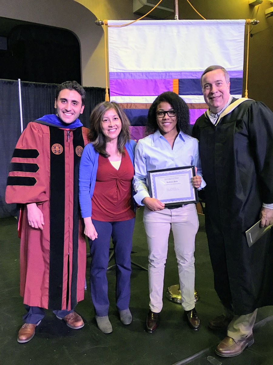 lindapianoli's tweet photo. Extremely proud of one of our piano majors, Kaileaa Ford, who received the Eaton-Freeman Piano Award at the @ClemsonCAAH Awards Ceremony today!! @BrooksCenterCU  #Awards #piano #music https://t.co/Oh5PcIo6TD