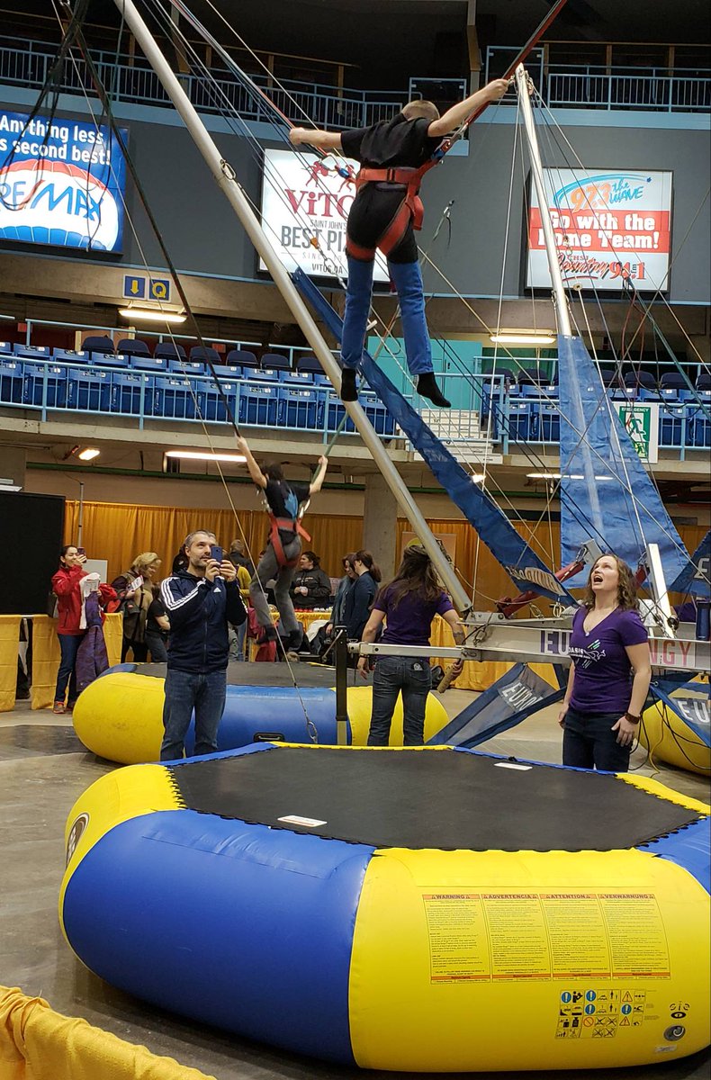 AMAZEatorium tweet media