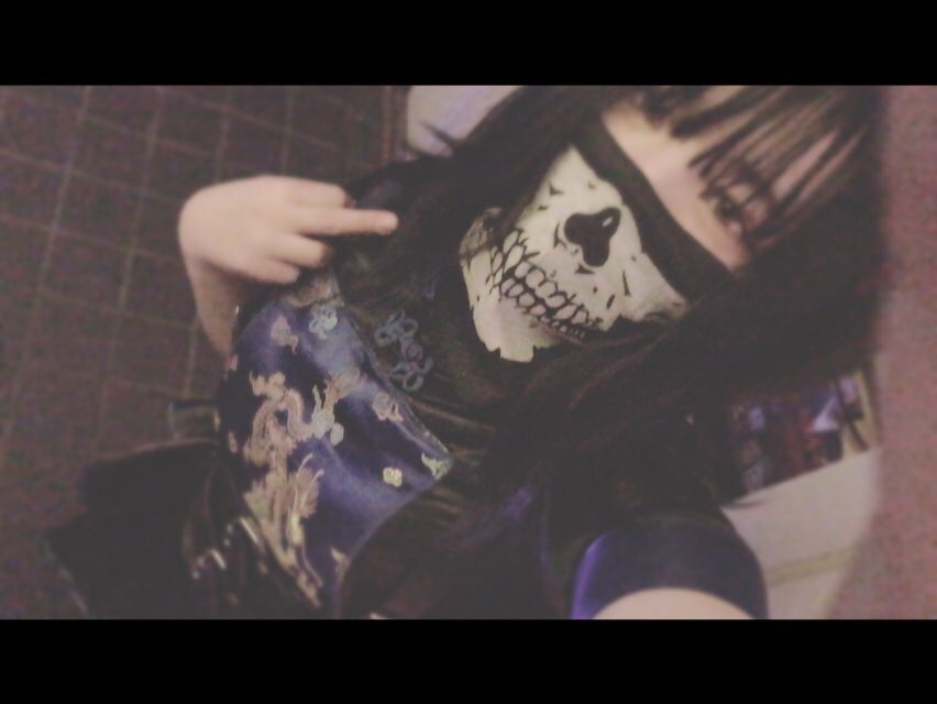 iyoookan_00's tweet photo. #OUTER
#OUTER春祭り
#vviv
23:00~🐼💀 https://t.co/cd0Mlwb1WP