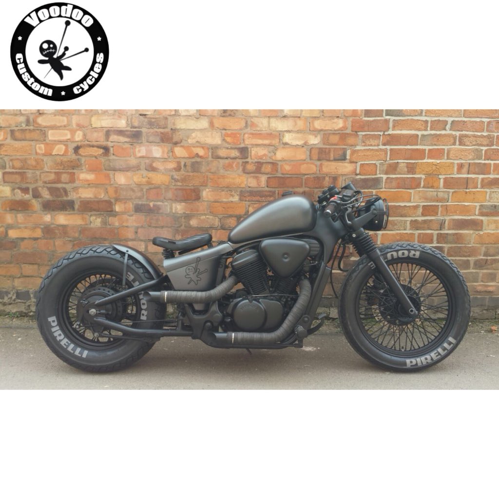 voodoo_cc's tweet photo. latest Voodoo build @voodoo_cc #hondabobberproject #custombike #bobberlife #custombobber #klassikkustoms #sportsteraddicts #bikelife #bikestagram #custombuilt #mcn #ukbikers #ukbikebuilders #bikeporn #brattracker #caferacer #kustomkulture #hondacaferacers #bikeshedmc #bobberporn https://t.co/O7f4KypbR5