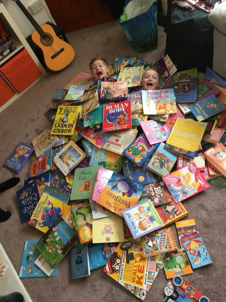 BookbridgeUK's tweet photo. Great work from our young Book Champions in Manchester with 1158 books collected! It looks like they’re having great fun too! 😃 https://t.co/PtJACq3udu