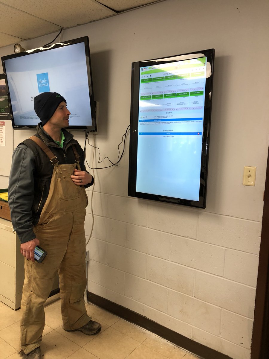 TurfCloud's tweet image. Awesome to transition @DCPC_Projects #digitaljobboard over to vertical for @MPowell_DCPC yesterday! He called, we delivered! #chromebit #coursetrakk #turfdash #morethanjustajobboard #youcouldbenext
