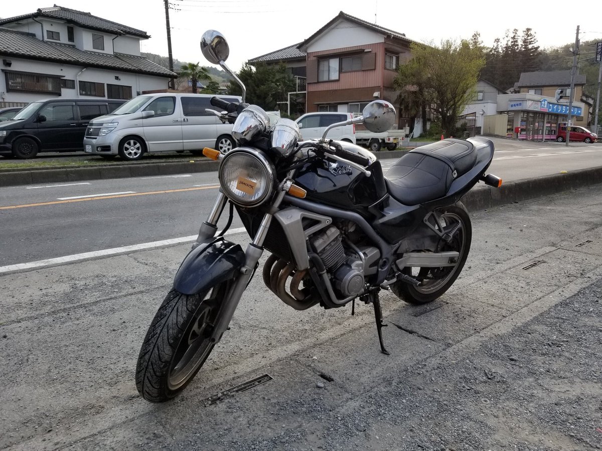 autoshop_able's tweet photo. 30040309K カワサキ バリオス250 黒

お支払い金額10.8万円(税込)

走行テストの結果はリンク先に↓
https://t.co/z1jh166LT5

電話越しでエンジン始動可能
0429730245までお電話ください
#バリオス売ります
#激安
#単車 https://t.co/Sv1Iwl1LLQ